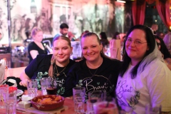 12-Knutschfleck-Variete-und-show-erlebnis-Restaurant-am-Alexanderplatz-Berlin-2026