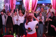 18-Knutschfleck-Variete-und-show-erlebnis-Restaurant-am-Alexanderplatz-Berlin-2026