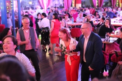 23-Knutschfleck-Variete-und-show-erlebnis-Restaurant-am-Alexanderplatz-Berlin-2026
