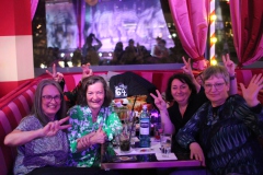 37-Knutschfleck-Variete-und-show-erlebnis-Restaurant-am-Alexanderplatz-Berlin-2026