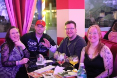 39-Knutschfleck-Variete-und-show-erlebnis-Restaurant-am-Alexanderplatz-Berlin-2026