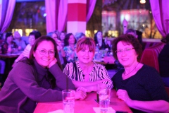 42-Knutschfleck-Variete-und-show-erlebnis-Restaurant-am-Alexanderplatz-Berlin-2026