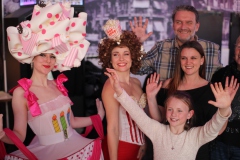 4-Brunch-mit-Unterhaltung-VIP-Familien-Alex-Knutschfleck-Berlin