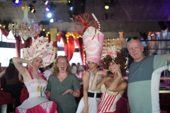 beste-idee-fuer-deinen-Geburtstag-Brunch-Berlin-Knutschfleck-Dinner-Show-Erlebnis-Restaurant-Variete-und-Super-Club-im-Fernsehturm-Berlin-Alexanderplatz