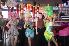 betser-Brunch-in-meiner-naehe-Berlin-Knutschfleck-Dinner-Show-Erlebnis-Restaurant-Variete-und-Super-Club-im-Fernsehturm-Berlin-Alexanderplatz