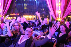 Knutschfleck-Dinner-Show-und-Erlebnisrestaurant-Berlin-Fernsehturm-Alexanderplatz-0