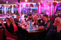 Knutschfleck-Dinner-Show-und-Erlebnisrestaurant-Berlin-Fernsehturm-Alexanderplatz-2