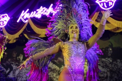 Sexy-Events-fuer-Gruppen-Knutschfleck-Show-und-Party-Bar-und-Dinner-Show-Restaurant-und-Super-Club-Berlin-Fernsehturm-am-Alexanderplatz-2026