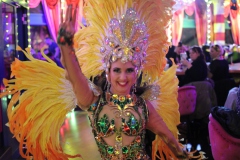 angesagte-Events-fuer-Gruppen-im-Knutschfleck-Show-und-Party-Bar-und-Dinner-Show-Restaurant-und-Super-Club-Berlin-Fernsehturm-am-Alexanderplatz-2026
