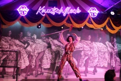 Knutschfleck-Variete-und-show-erlebnis-Restaurant-am-Alexanderplatz-Berlin12