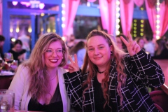 Knutschfleck-Variete-und-show-erlebnis-Restaurant-am-Alexanderplatz-Berlin23