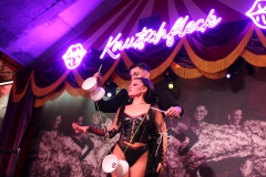 Knutschfleck-Variete-und-show-erlebnis-Restaurant-am-Alexanderplatz-Berlin72