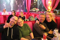 Knutschfleck-Variete-und-show-erlebnis-Restaurant-am-Alexanderplatz-Berlin78