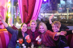 Knutschfleck-Variete-und-show-erlebnis-Restaurant-am-Alexanderplatz-Berlin-2026-3