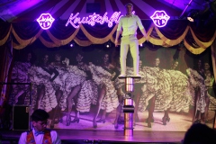 Beste-Party-Bar-Berlin-Knutschfleck-Variete-und-Show-Erlebnis-Restaurant-Fernsehturm-Alexanderplatz-19.01.2026-13