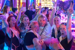 Beste-Party-Bar-Berlin-Knutschfleck-Variete-und-Show-Erlebnis-Restaurant-Fernsehturm-Alexanderplatz-19.01.2026-3