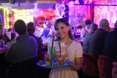 Beste-Party-Bar-Berlin-Knutschfleck-Variete-und-Show-Erlebnis-Restaurant-Fernsehturm-Alexanderplatz-19.01.2026-7