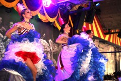 Wilde-Matilde-Variete-Show-Bar-Cafe-Deutsches-Restaurant-Fruehstuecks-Lokal-Nikolaiviertel-Berlin-10