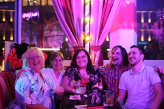 Wilde-Matilde-Variete-Show-Bar-Cafe-Deutsches-Restaurant-Fruehstuecks-Lokal-Nikolaiviertel-Berlin-11