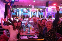 Wilde-Matilde-Variete-Show-Bar-Cafe-Deutsches-Restaurant-Fruehstuecks-Lokal-Nikolaiviertel-Berlin-28