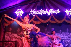 Wilde-Matilde-Variete-Show-Bar-Cafe-Deutsches-Restaurant-Fruehstuecks-Lokal-Nikolaiviertel-Berlin-37