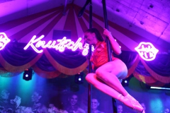 Wilde-Matilde-Variete-Show-Bar-Cafe-Deutsches-Restaurant-Fruehstuecks-Lokal-Nikolaiviertel-Berlin-79