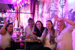 Wilde-Matilde-Variete-Show-Bar-Cafe-Deutsches-Restaurant-Fruehstuecks-Lokal-Nikolaiviertel-Berlin-80