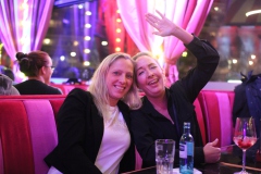 Wilde-Matilde-Variete-Show-Bar-Cafe-Deutsches-Restaurant-Fruehstuecks-Lokal-Nikolaiviertel-Berlin-82