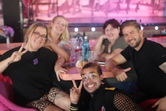 Geheimtip-Brunch-Berlin-Knutschfleck-Dinner-Show-Erlebnis-Restaurant-Variete-und-Super-Club-im-Fernsehturm-Berlin-Alexanderplatz