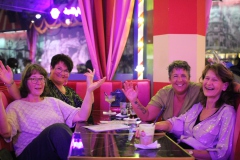 Geburtstag-feiern-Berlin-Knutschfleck-Show-und-Party-Bar-und-Dinner-Show-Restaurant-Berlin-Alexanderplatz-2026