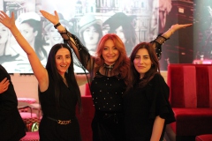 Girlsnight-and-best-Entertainment-Bar-and-Variete-Dinner-Show-knutschfleck-Restaurant-Berlin-Alexanderplatz-2026