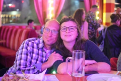 19-best-Entertainment-Bar-and-Variete-Dinner-Show-Restaurant-Berlin-Alexanderplatz-2026