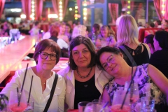 22-best-Entertainment-Bar-and-Variete-Dinner-Show-Restaurant-Berlin-Alexanderplatz-2026