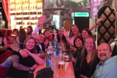 7-Cocktail-Berlin-Alexanderplatz-Live-Show-Knutschfleck-2026