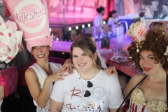 Entertainment-Brunch-Berlin-Knutschfleck-Dinner-Show-Erlebnis-Restaurant-Variete-und-Super-Club-im-Fernsehturm-Berlin-Alexanderplatz-2