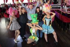 top-Brunch-Berlin-Knutschfleck-Dinner-Show-Erlebnis-Restaurant-Variete-und-Super-Club-im-Fernsehturm-Berlin-Alexanderplatz-auch-fuer-Kinder