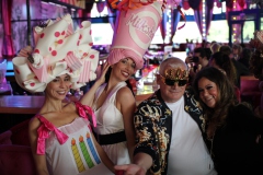 Dein-Erlebnis-Brunch-in-Berlin-mit-unterhaltung-fuer-Gruppen-im-Knutschfleck-Show-und-Party-Bar-und-Dinner-Show-Restaurant-und-Super-Club-Berlin-Fernsehturm-am-Alexanderplatz-2026