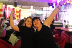 Geheimtip-in-Berlin-Knutschfleck-Bar-Variete-Erlebnisrestaurant-Club-am-Alexanderplatz-unterm-Fernsehturm-2026-2