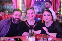 Knutschfleck-Variete-und-show-erlebnis-Restaurant-am-Alexanderplatz-Berlin-2026-37