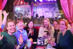 Knutschfleck-Variete-und-show-erlebnis-Restaurant-am-Alexanderplatz-Berlin-2026-38