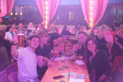 Knutschfleck-Variete-und-show-erlebnis-Restaurant-am-Alexanderplatz-Berlin-2026-63