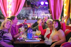 Knutschfleck-Dinner-Show-Theater-Berlin-Erlebnisrestaurant-im-Fernsehturm-12