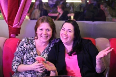 Knutschfleck-Dinner-Show-Theater-Berlin-Erlebnisrestaurant-im-Fernsehturm-13