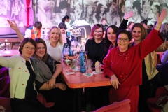 Knutschfleck-Dinner-Show-Theater-Berlin-Erlebnisrestaurant-im-Fernsehturm-2