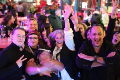 Knutschfleck-Dinner-Show-Theater-Berlin-Erlebnisrestaurant-im-Fernsehturm-50