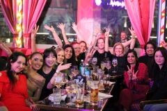 Knutschfleck-Dinner-Show-Theater-Berlin-Erlebnisrestaurant-im-Fernsehturm-60