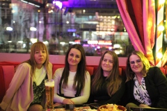 Knutschfleck-Dinner-Show-Theater-Berlin-Erlebnisrestaurant-im-Fernsehturm-85