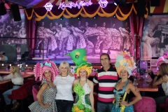 Wohin-zum-Brunch-in-Berlin-Knutschfleck-Dinner-Show-Erlebnis-Restaurant-Variete-und-Super-Club-im-Fernsehturm-Berlin-Alexanderplatz
