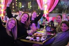 Knutschfleck-Variete-und-show-erlebnis-Restaurant-am-Alexanderplaty-Berlin1