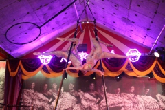 Knutschfleck-Variete-und-show-erlebnis-Restaurant-am-Alexanderplaty-Berlin4